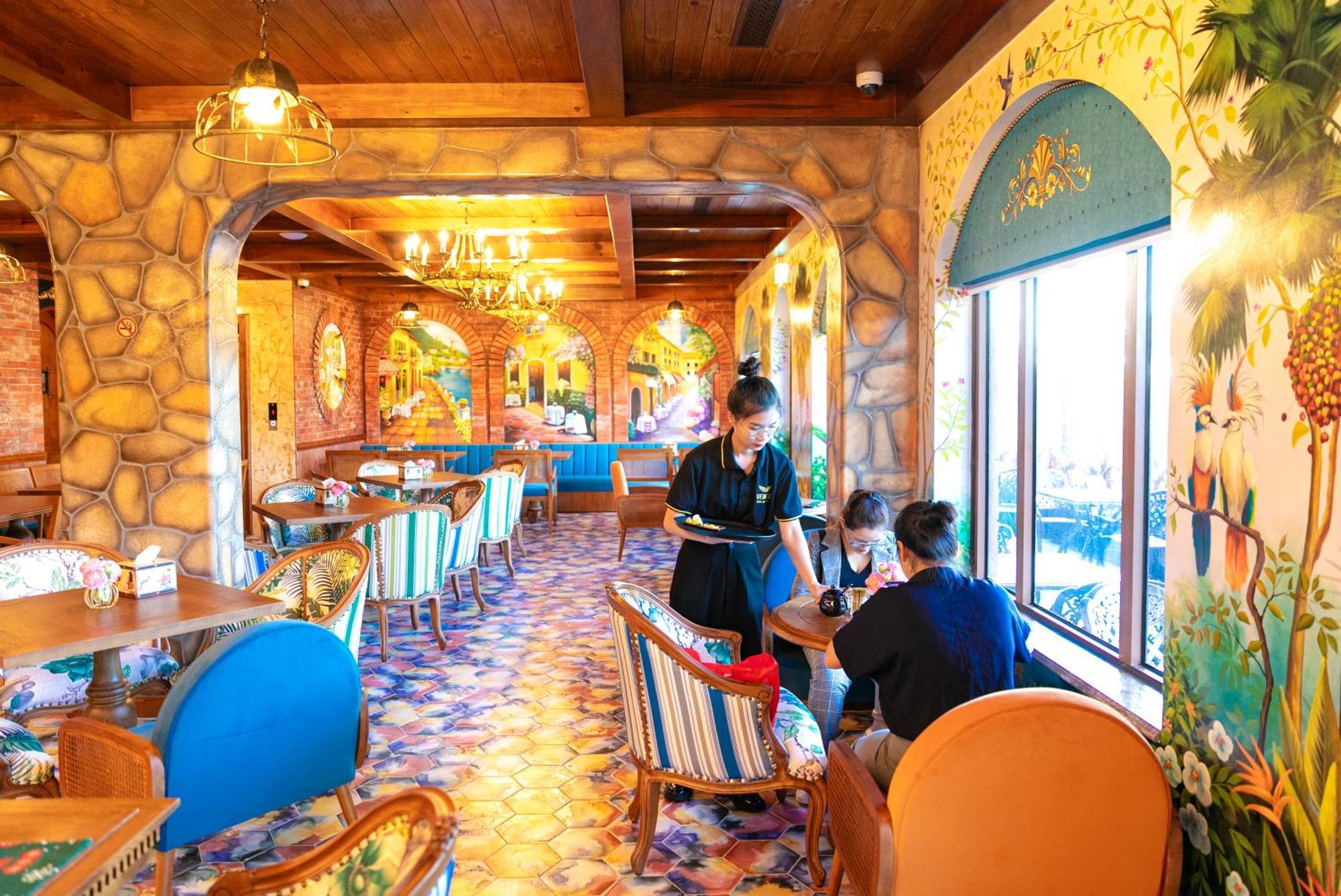 Venice Hotel Phu Quoc - Free Airport Shuttle & Sunset Town Tour Exterior photo